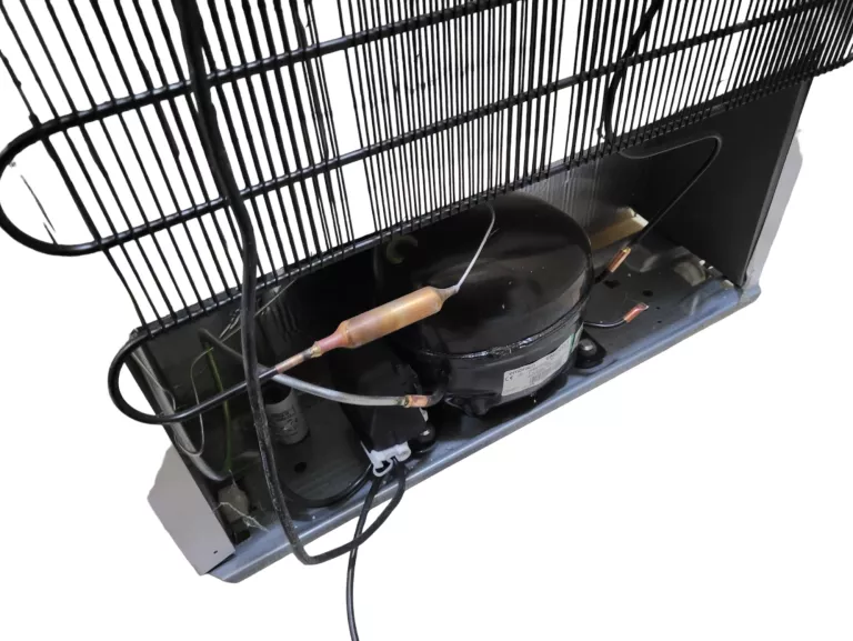 zamrazarka-wolnostojaca-whirlpool-whs-14212-132l-kolor-dominujacy-bialy