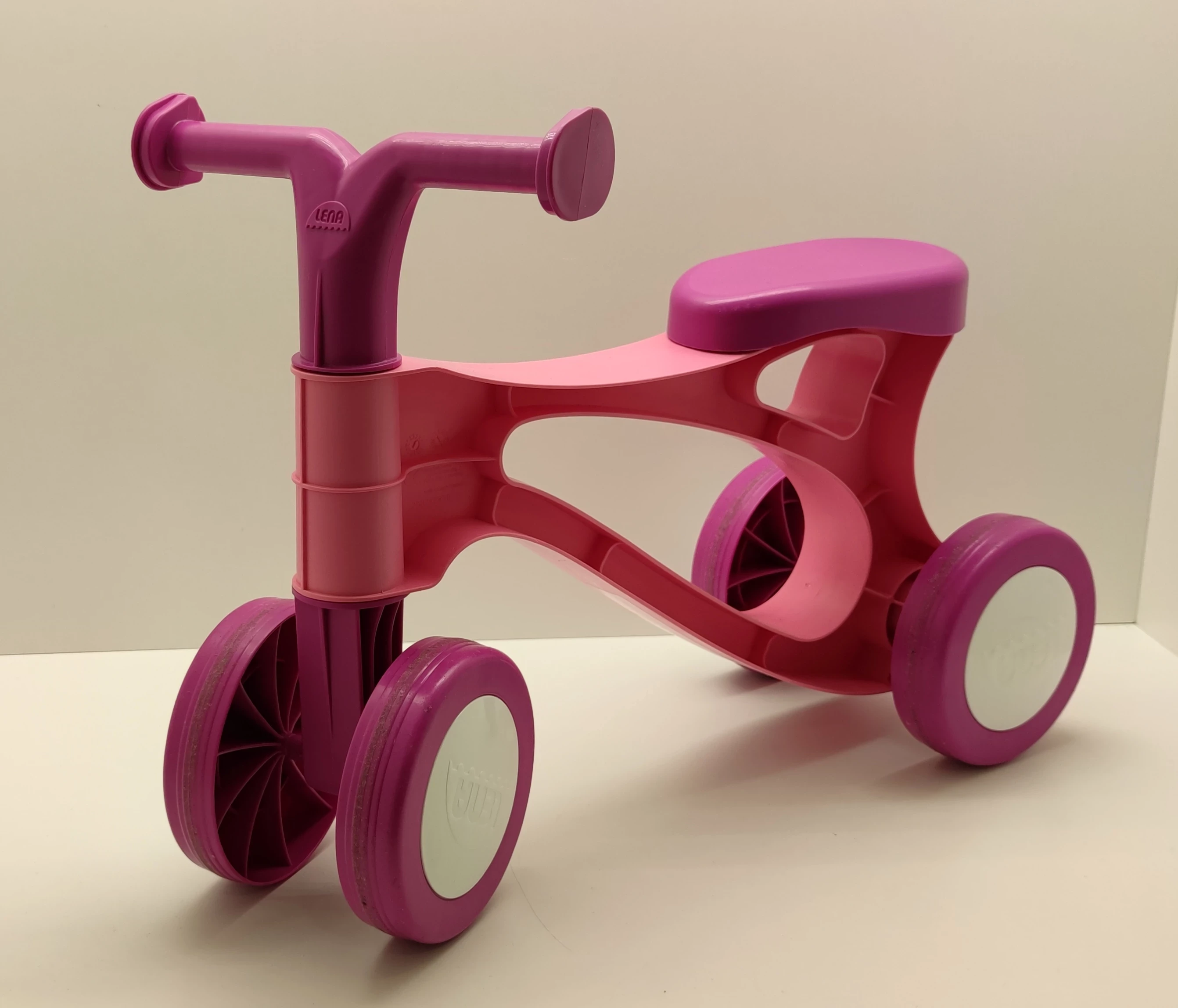 rowerek-biegowy-plastikowy-lena-stan-uzywany