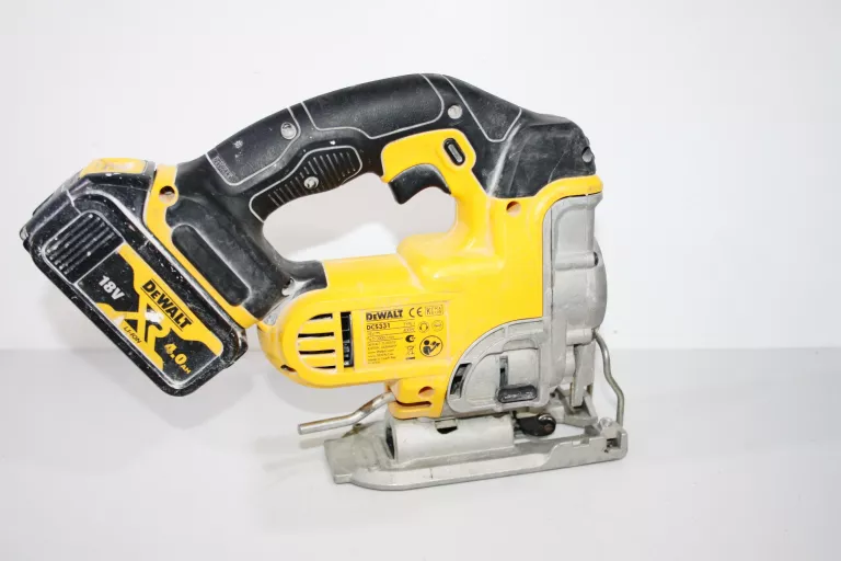 WYRZYNARKA DEWALT DCS331 18V 400W + BATERIA