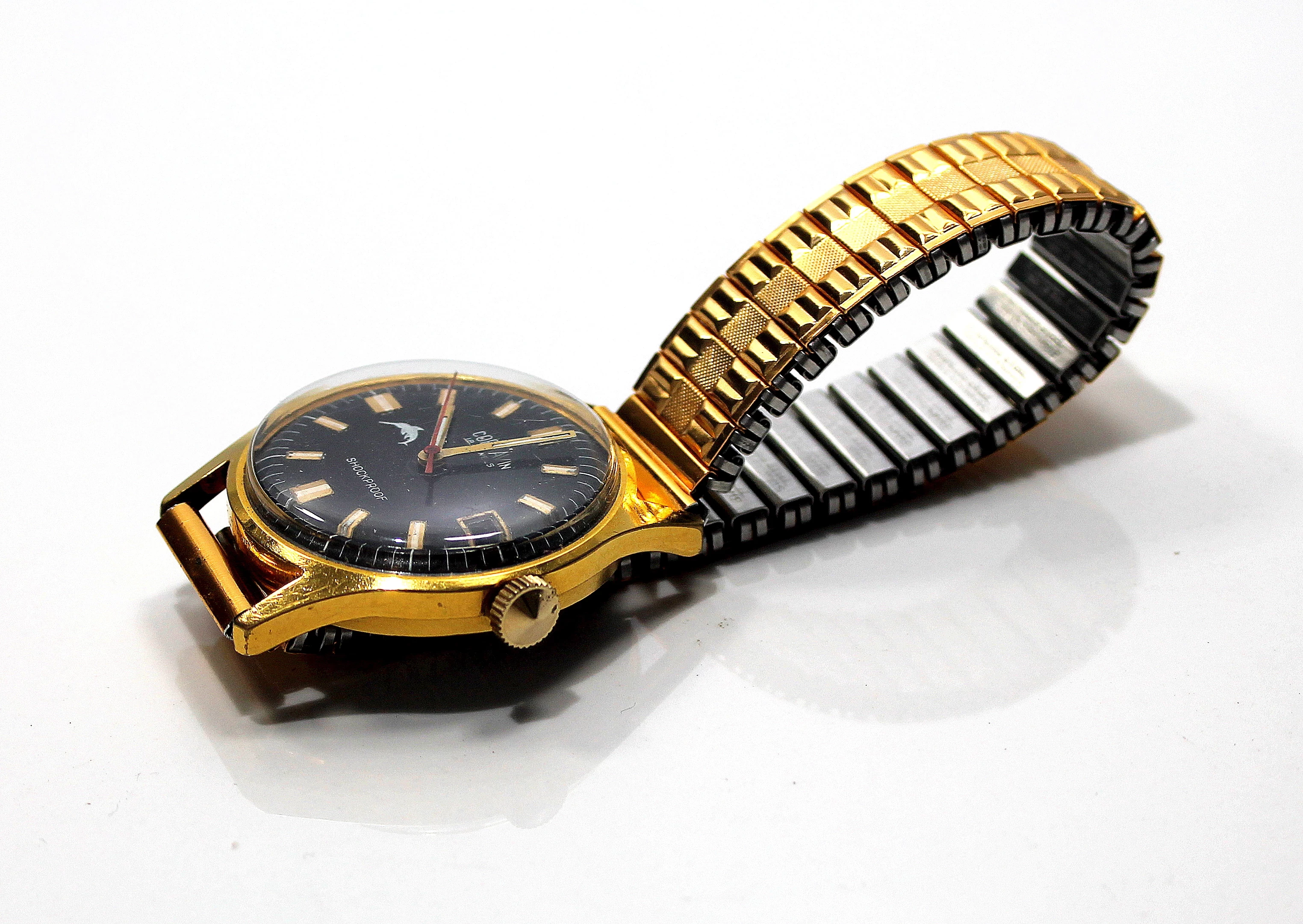 zegarek-cornavin-shockproof-rodzaj-analogowe