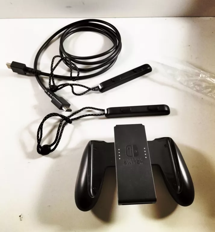 KONSOLA NINTENDO SWITCH OLED BIAŁY