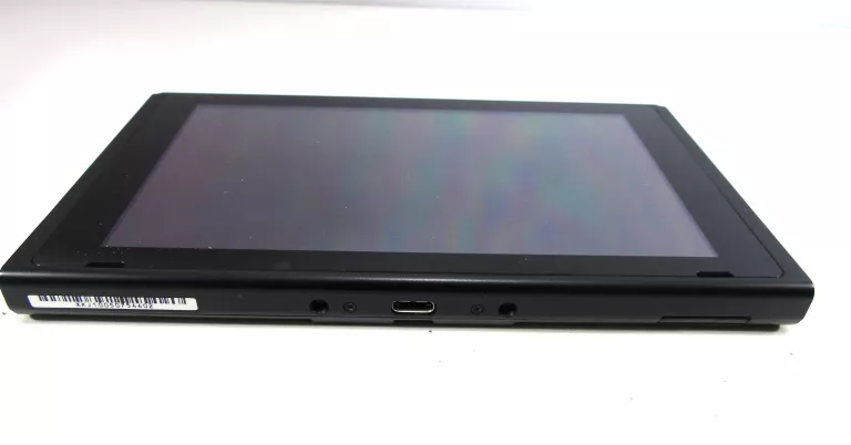 kapitalna-konsola-nintendo-switch-komplet-liczba-kontrolerow-w-zestawie-2