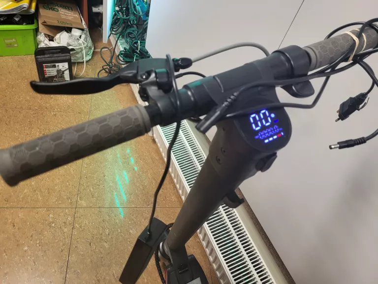 hulajnoga-elektryczna-indiana-es-700-kod-producenta-r2