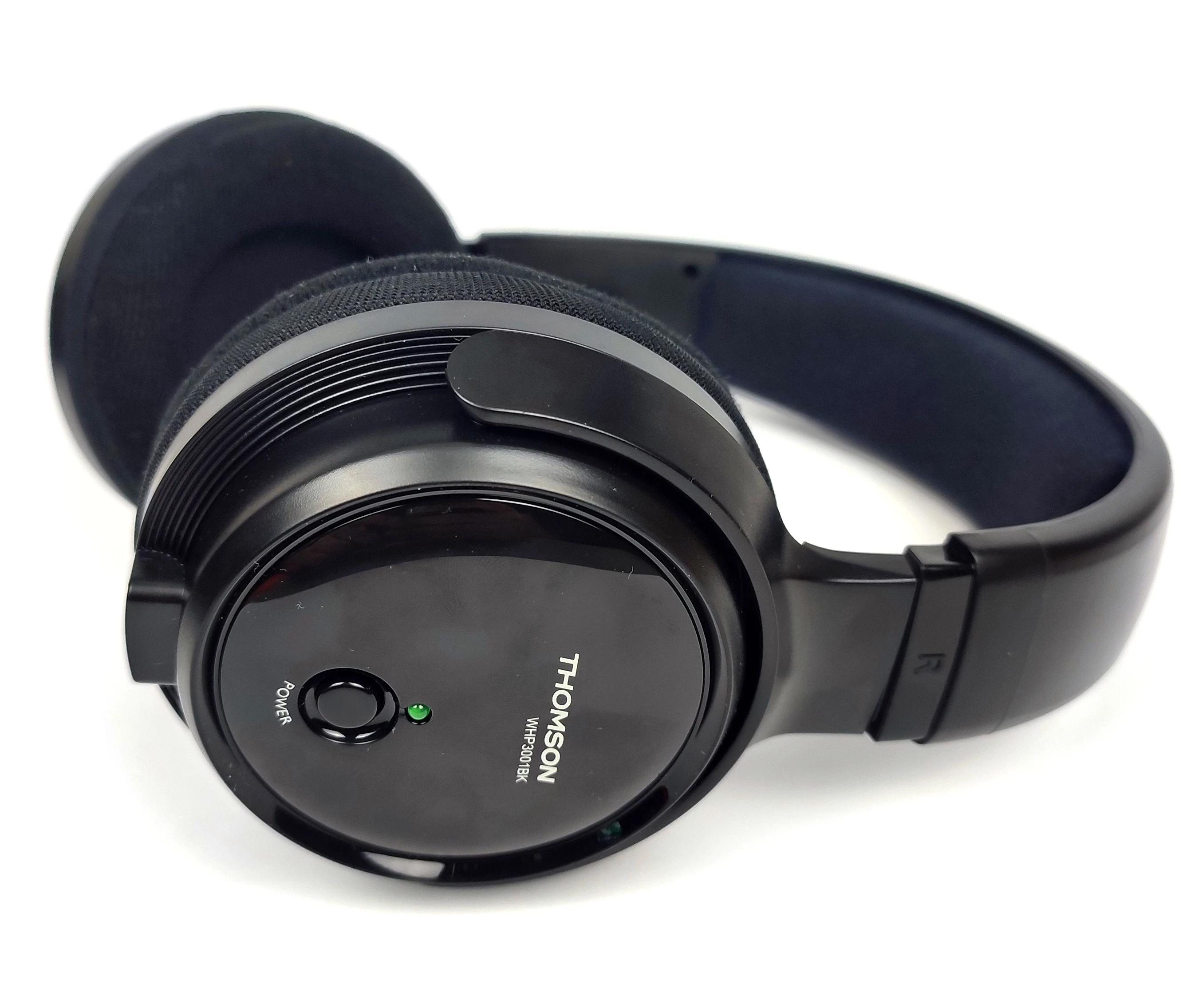 sluchawki-nauszne-thomson-whp-3001-czarny-angielskie-wejscie-do-ladowarki-kolor-czarny