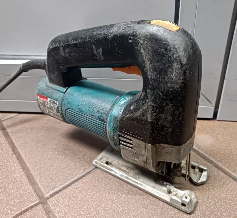 WYRZYNARKA MAKITA 4304