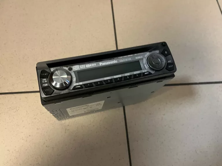 RADIO SAMOCHODOWE PANASONIC