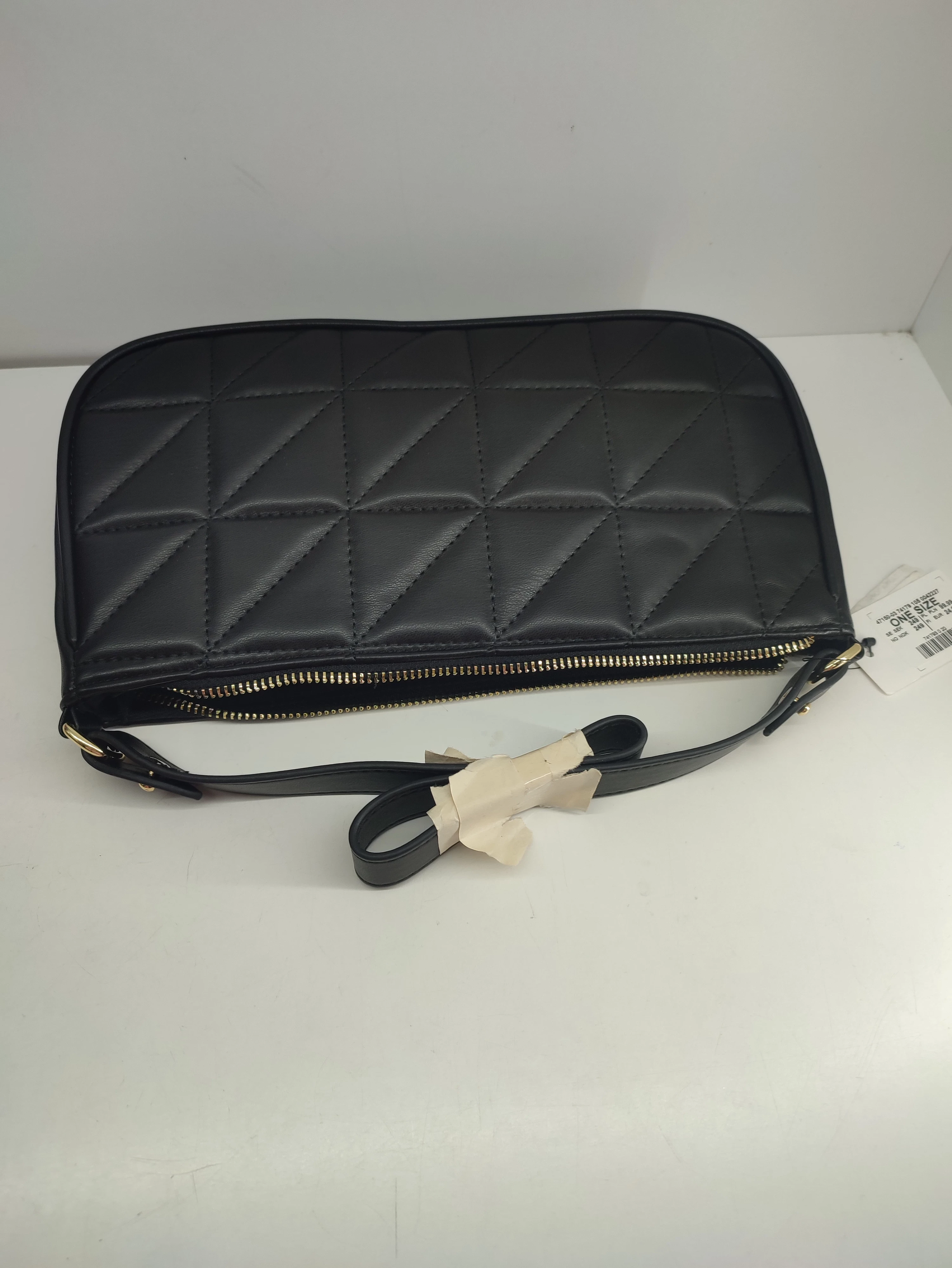 czarna-torebka-kappahl-stan-11323-2