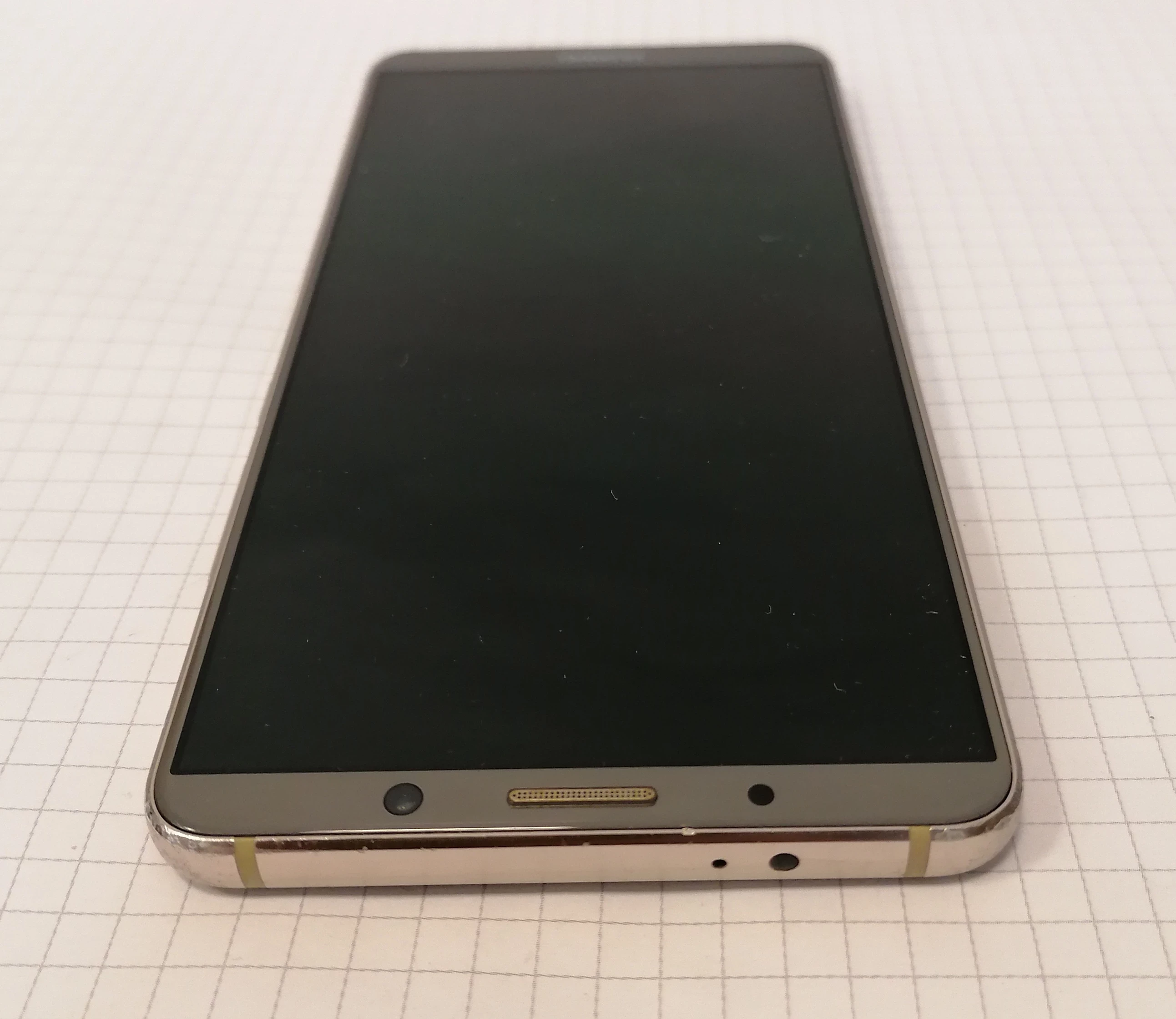 telefon-huawei-mate-10-pro-6gb128gb-ean-gtin-6901443199068