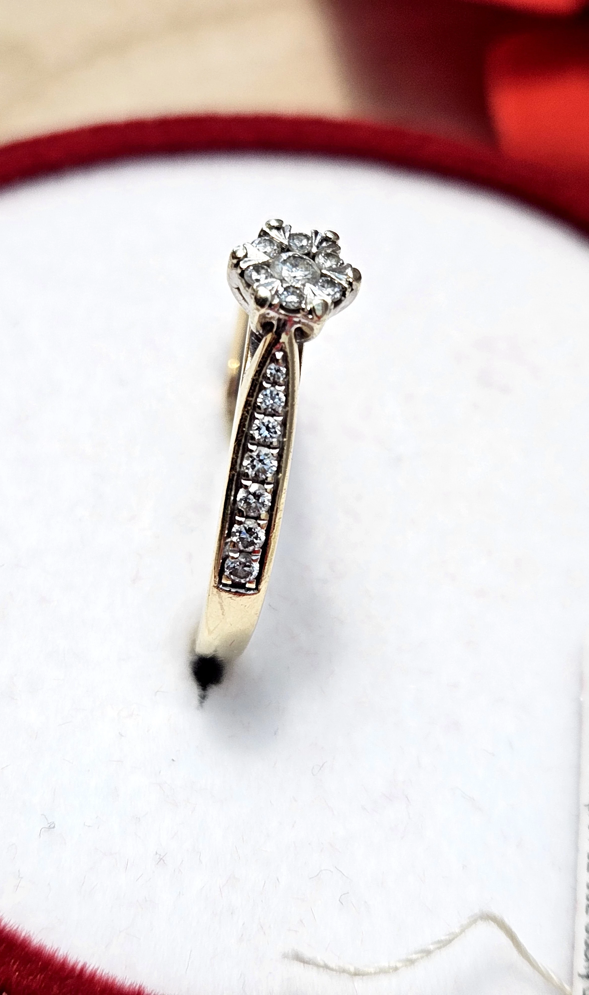 zloty-pierscionek-apart-254g-21szt-brylant-rozmiarsrednica-wew-mm-151733