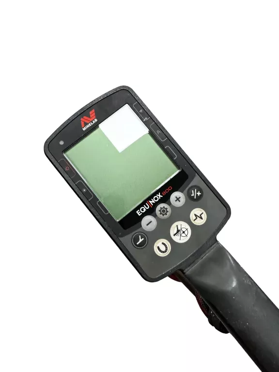 wykrywacz-metalu-minelab-equinox-800-stan-uzywany