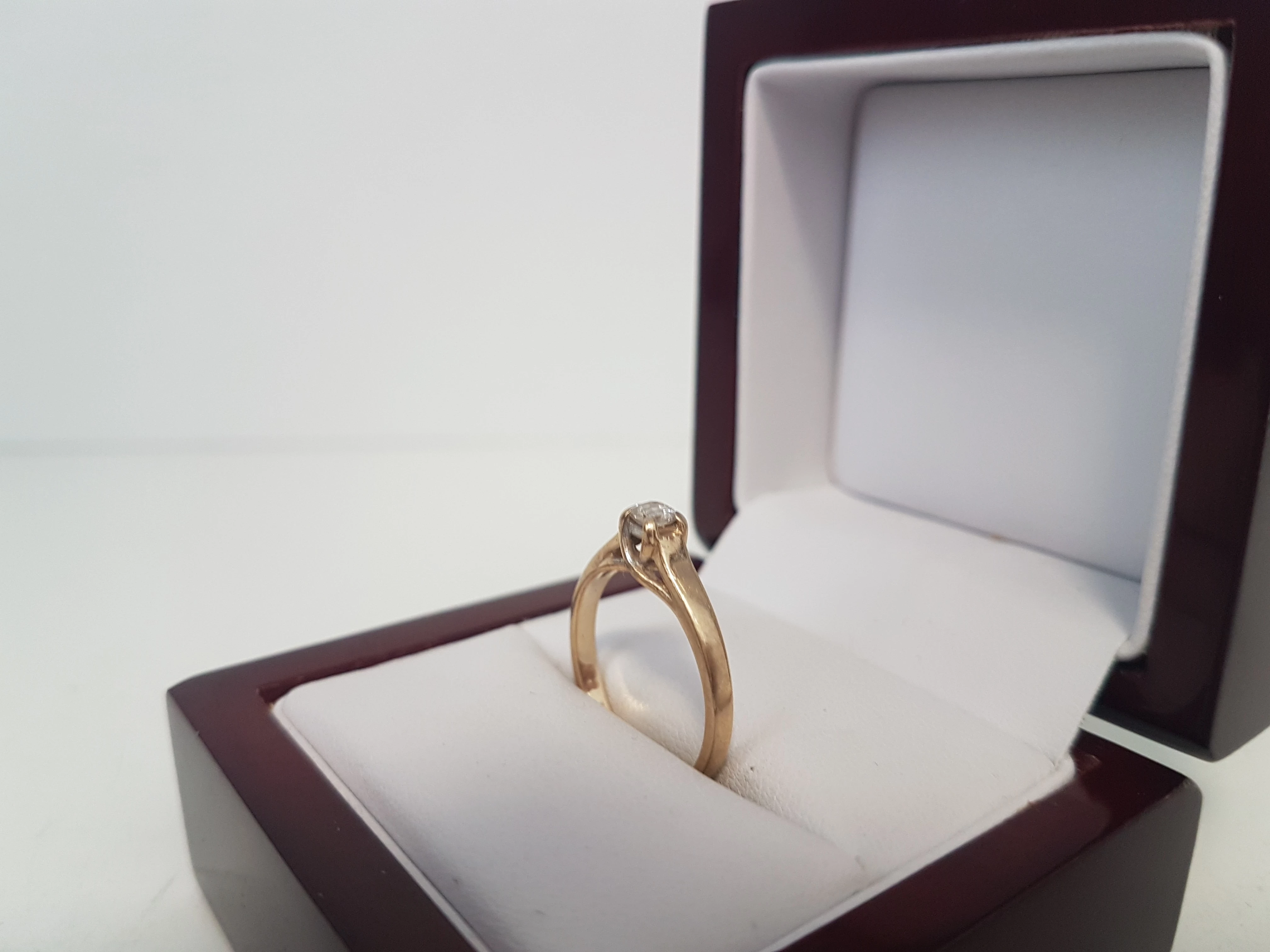 zloty-pierscionek-marka-inna-marka