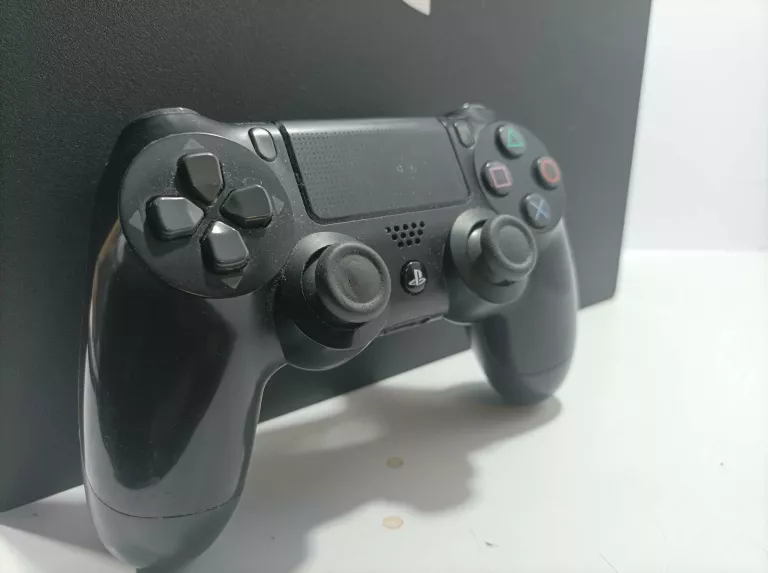 konsola-ps4-pro-stan-uzywany