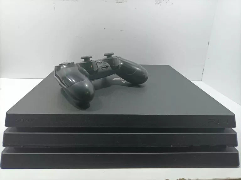 konsola-ps4-pro-kod-producenta-354632580