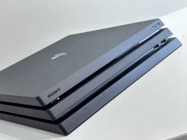 KONSOLA SONY PS4 PRO 1TB