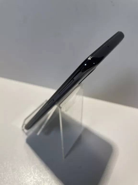 telefon-samsung-galaxy-a40-typ-smartfon