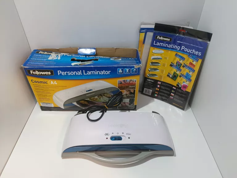 FELLOWES COSMIC A4 LAMINATOR