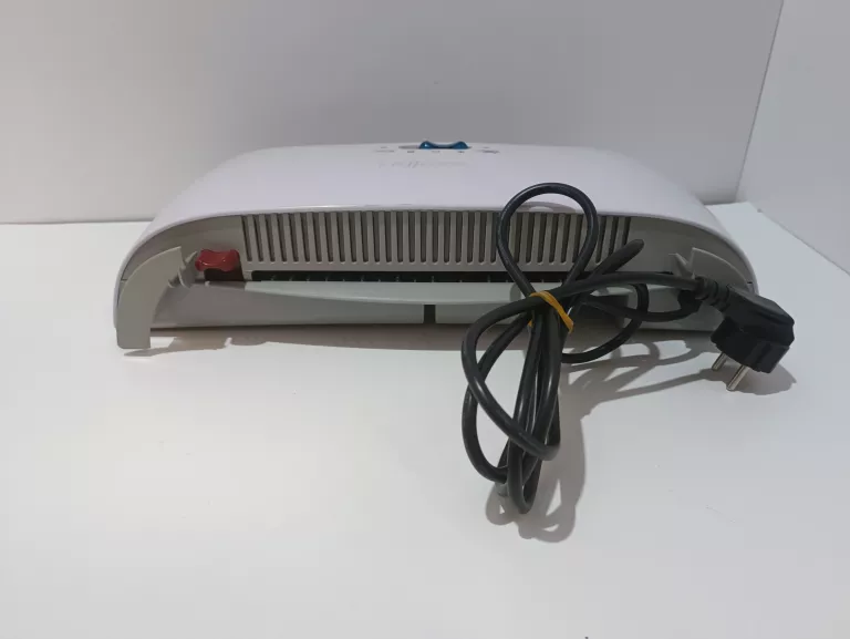 FELLOWES COSMIC A4 LAMINATOR