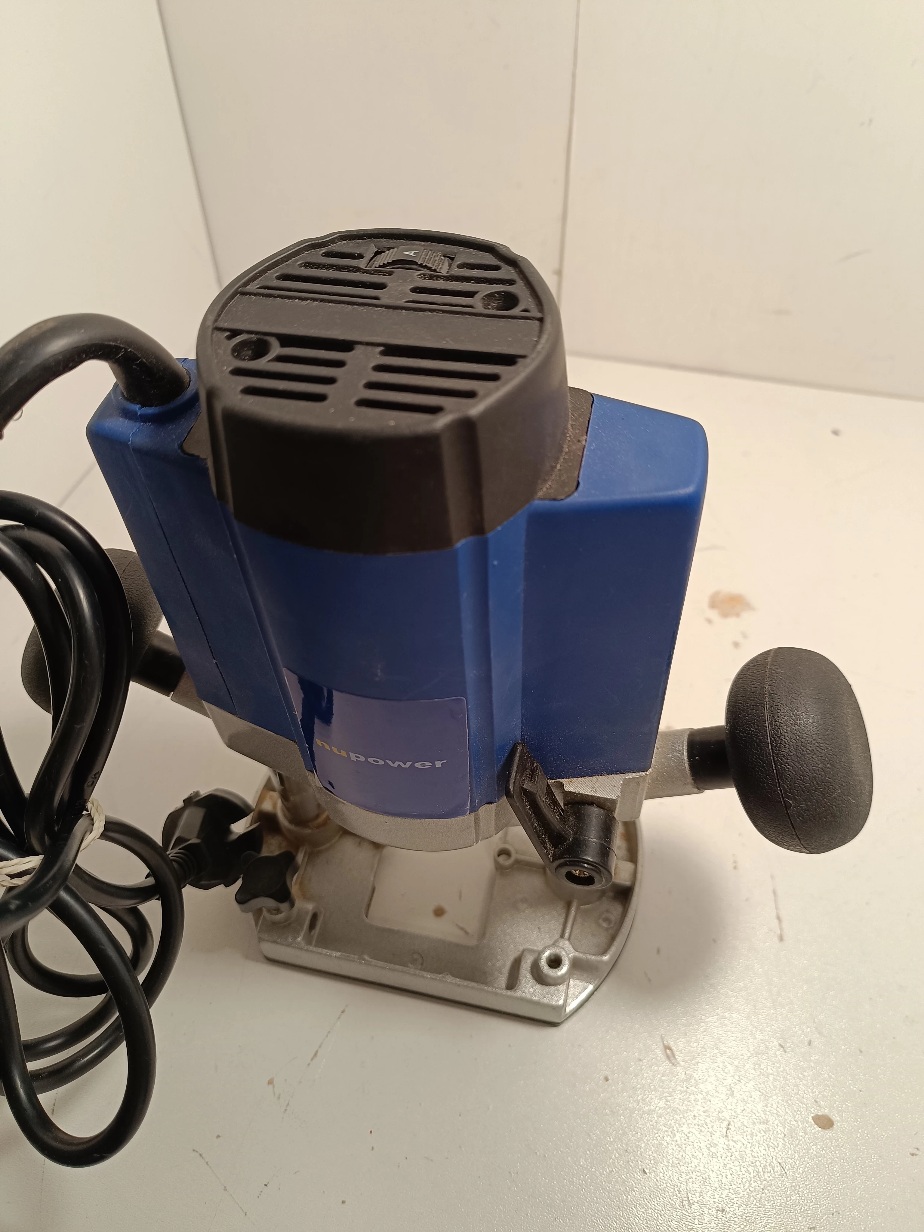 frezarka-gornowrzecionowa-nutool-nupower-nup6-rodzaj-frezarki-gornowrzecionowa