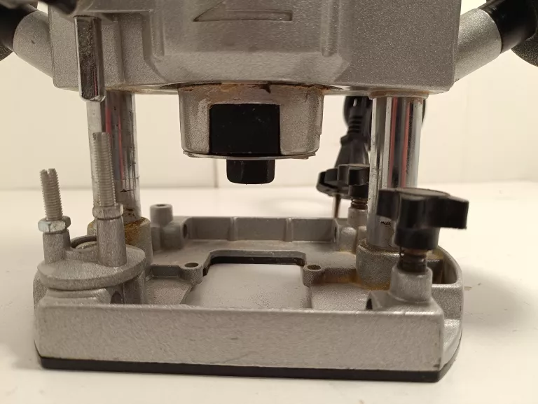 frezarka-gornowrzecionowa-nutool-nupower-nup6-ean-gtin-8016738003000