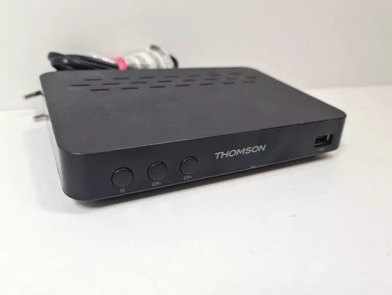TUNER DVB-T2 THOMSON THT808 POLECAM!!