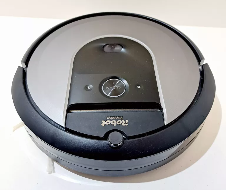 ROBOT SPRZĄTAJĄCY IROBOT ROOMBA I7