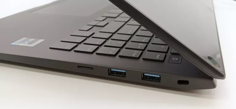 LAPTOP LG GRAM 16Z90R - G.AA55Y I5
