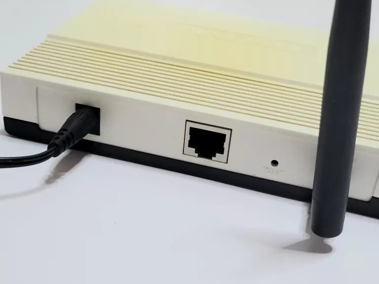TP-LINK TL- WA730RE