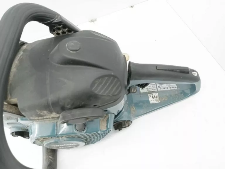 PIŁA ŁAŃUCHOWA SPALINOWA MAKITA EA3201S