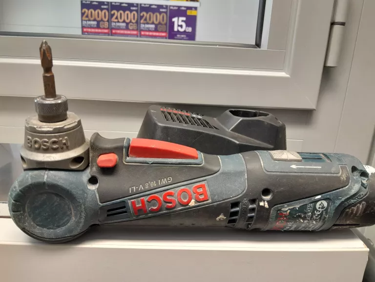 BOSCH WKRĘTARKA KĄTOWA GWI 10,8 V-LI