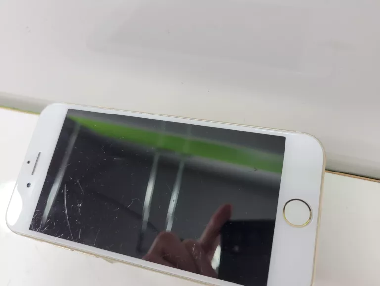 TELEFON IPHONE 7 32GB ROSE GOLD BAT 60%
