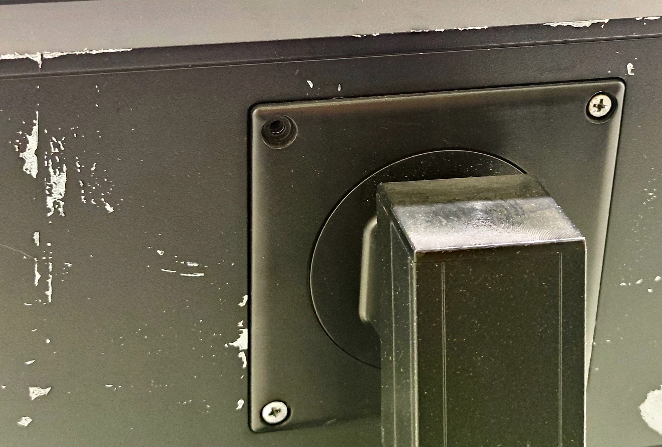 monitor-lg-24gm77-rozdzielczosc-natywna-1920-x-1080