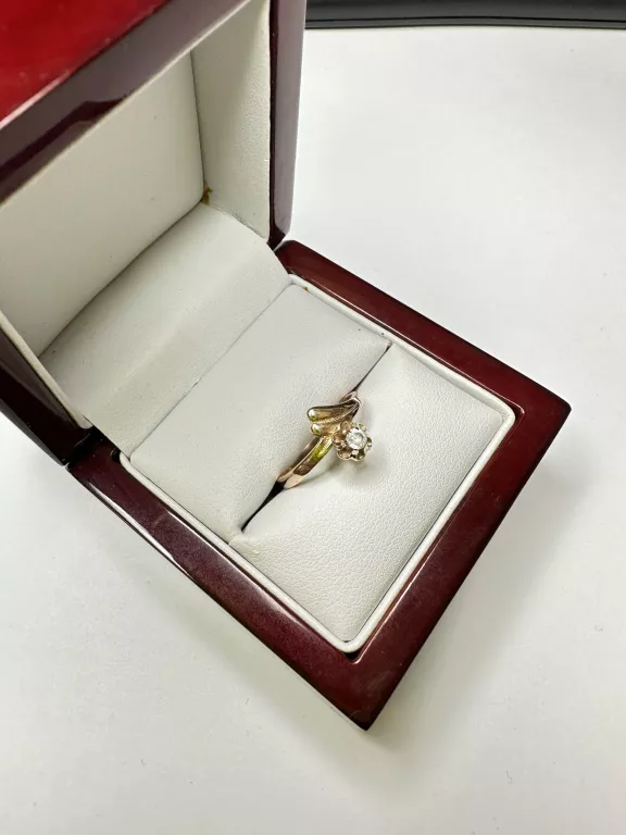 zloty-pierscionek-z-cyrkonia-585-230-stan-11323-2