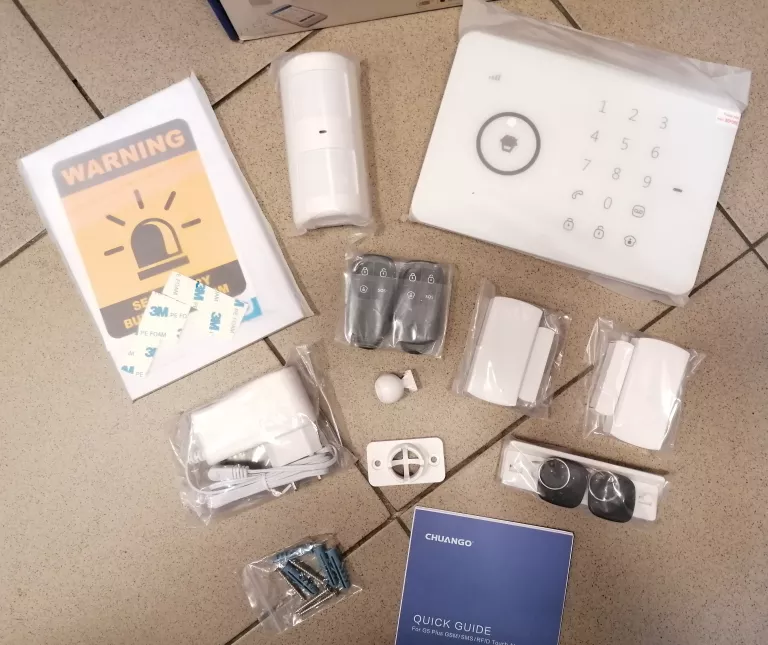 BEZPRZEWODOWY SYSTEM ALARMOWY CHUANGO G5 PLUS