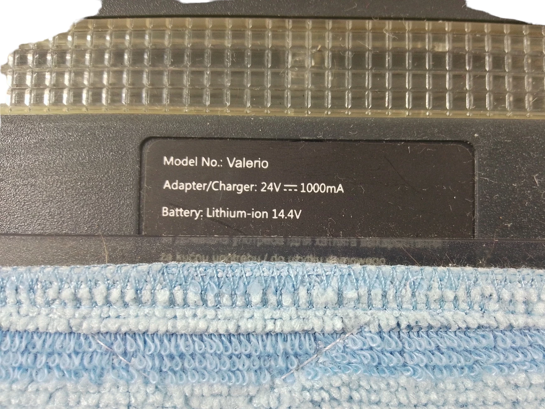 robot-odkurzajacy-valerio-welmax-komplet-stan-11323-2