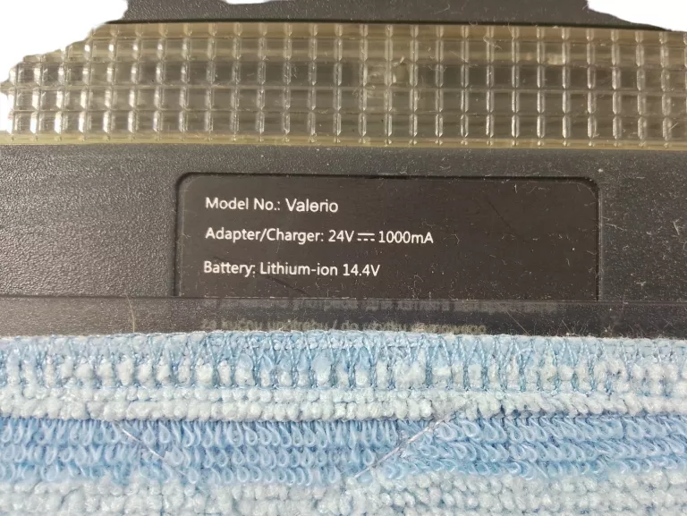 robot-odkurzajacy-valerio-welmax-komplet-stan-11323-2