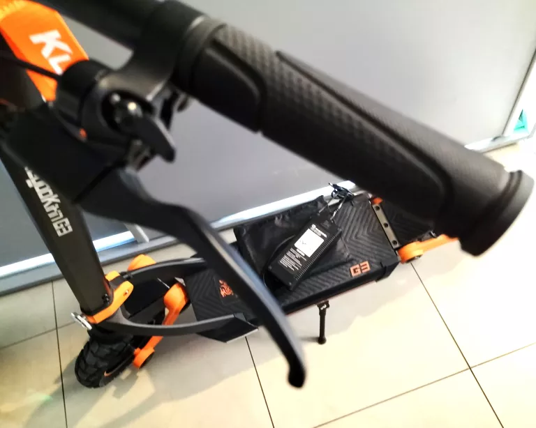 hulajnoga-elektryczna-kugoo-g3-pudelko-moc-silnika-936