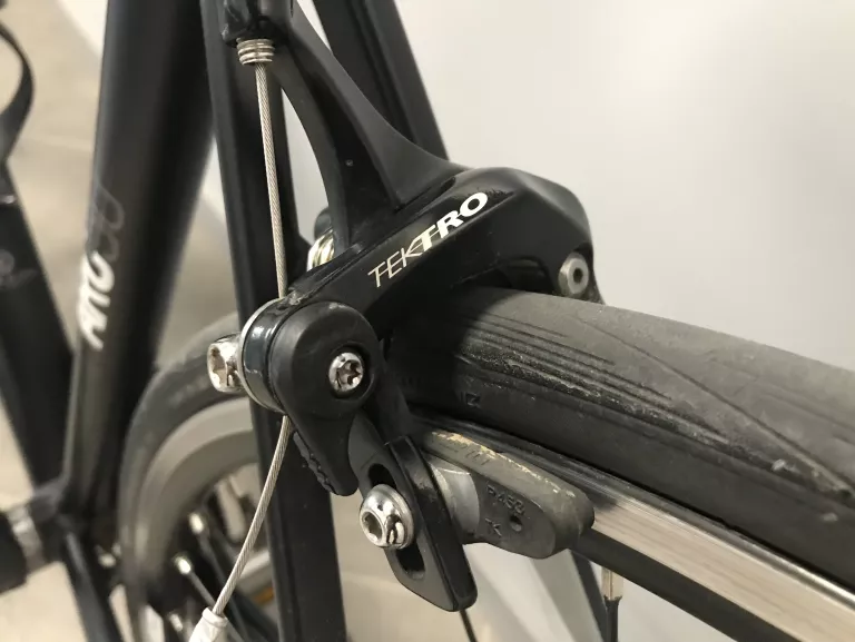 rower-szosowy-kellys-arc-30-product-id-02bdeabc-cb15-4de2-8c16-cb54d7bc2174