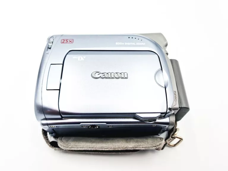 KAMERA CANON MV900
