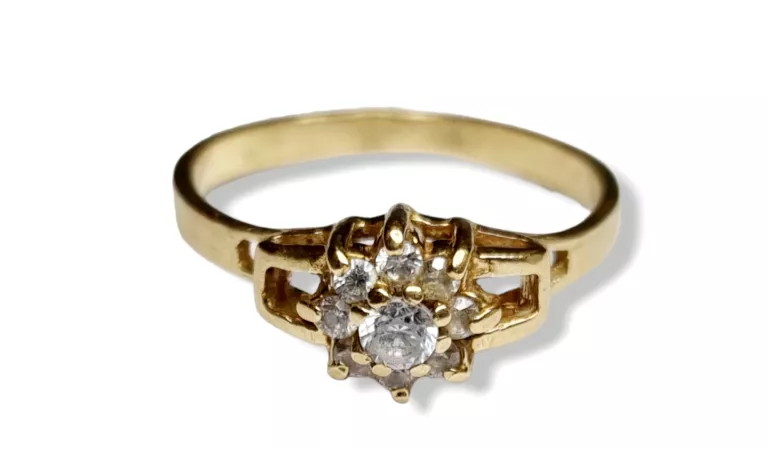 zloty-pierscionek-242g-585-material-15835-2