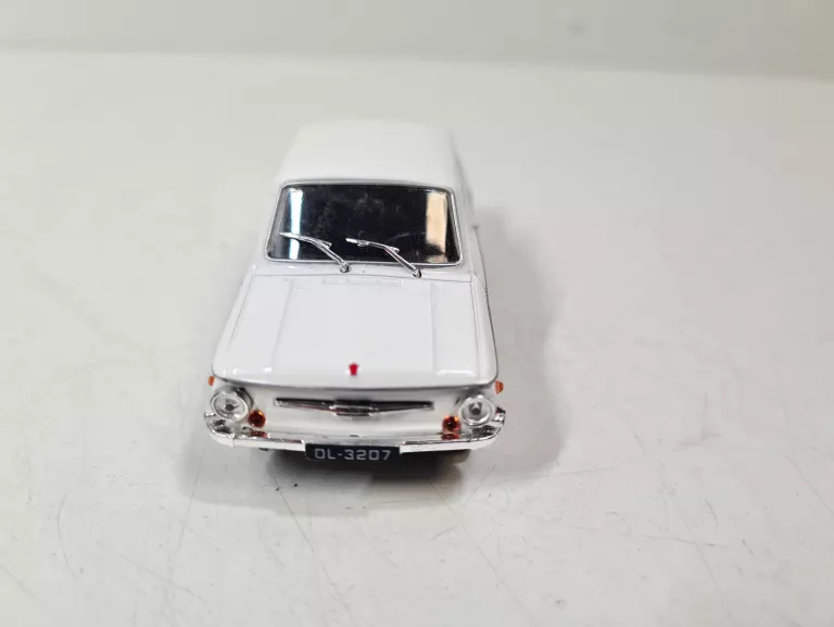 ZAZ ZAPOROŻEC 968A, SKALA 1:43 POLECAM!!