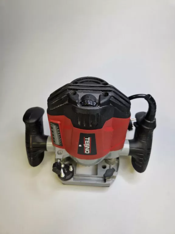 FREZARKA GÓRNOWRZECIONOWA TEENO 1200W VPER1023