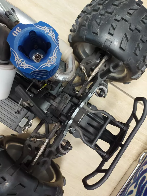 AUTKO SPALINOWE 4X4 SEBEN-RACING + PILOT