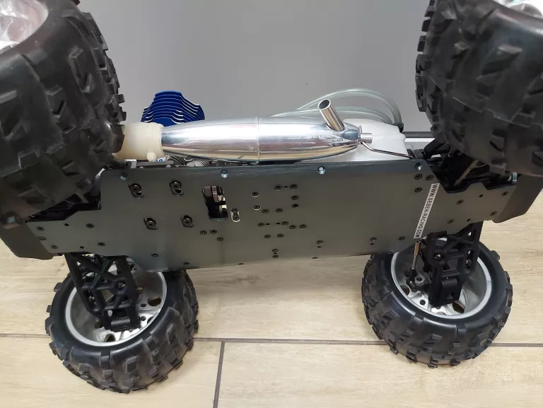 AUTKO SPALINOWE 4X4 SEBEN-RACING + PILOT