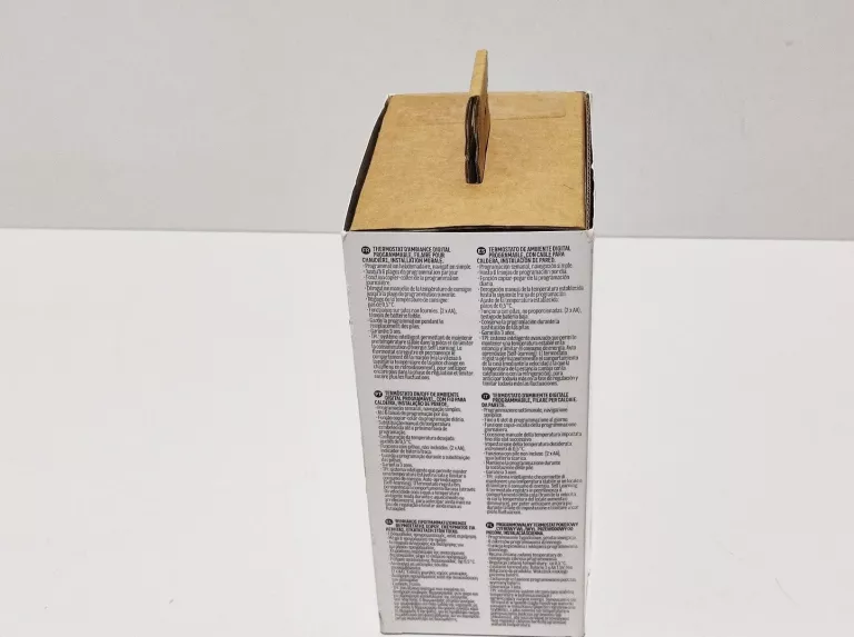 TERMOSTAT CYFROWY TYGODNIOWY 6P EQUATION
