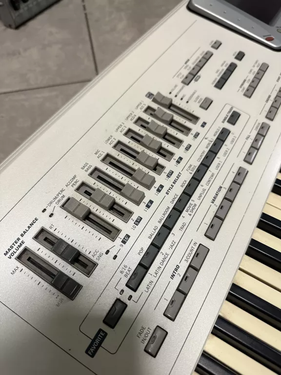 KEYBORD KORG PA 2X PRO
