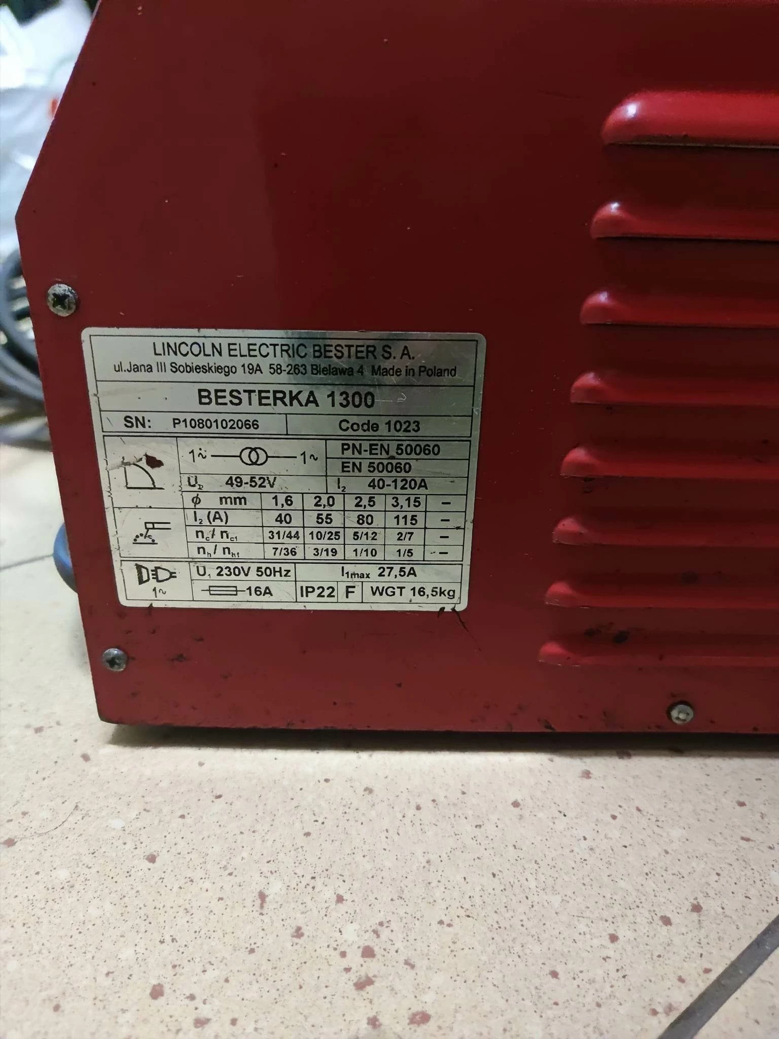 spawarka-besterka-1300-z-klamrami-ean-gtin-5907709519305