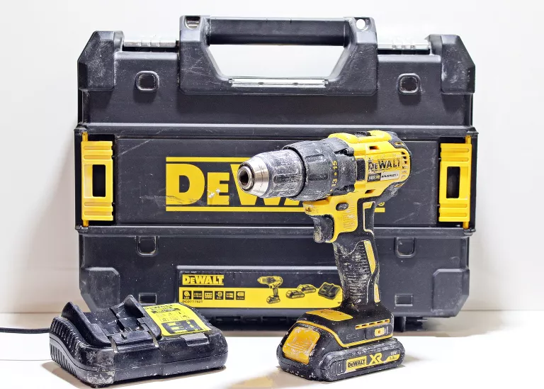 WIERTARKO-WKRĘTARKA DEWALT DCD771C2 18V 1500RPM