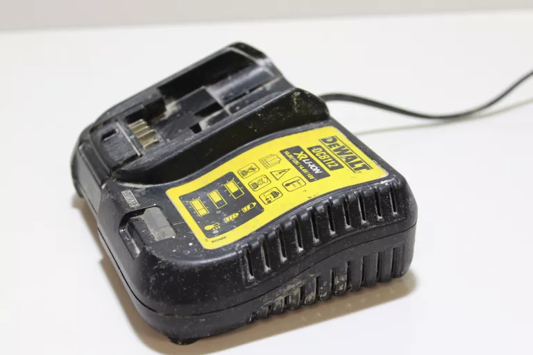 WIERTARKO-WKRĘTARKA DEWALT DCD771C2 18V 1500RPM