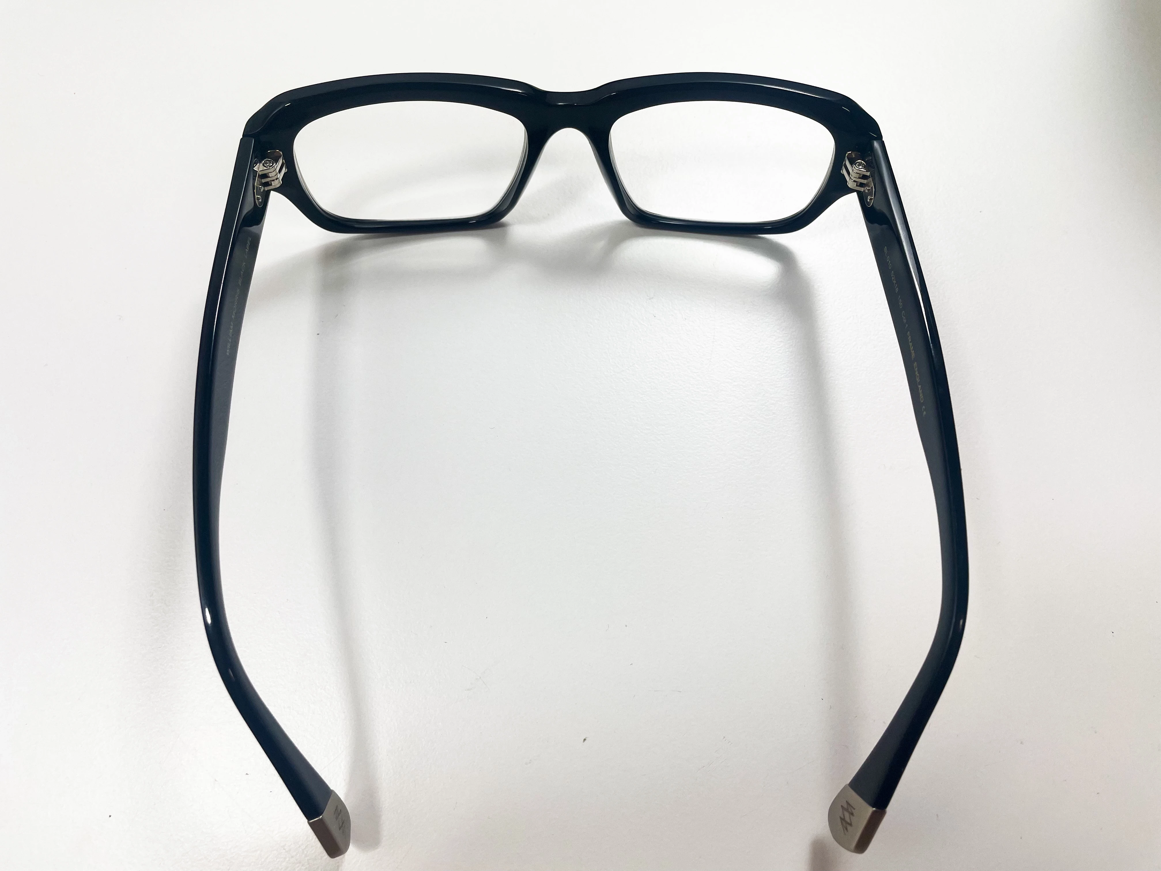 okulary-william-morris-black-label-producent-inny