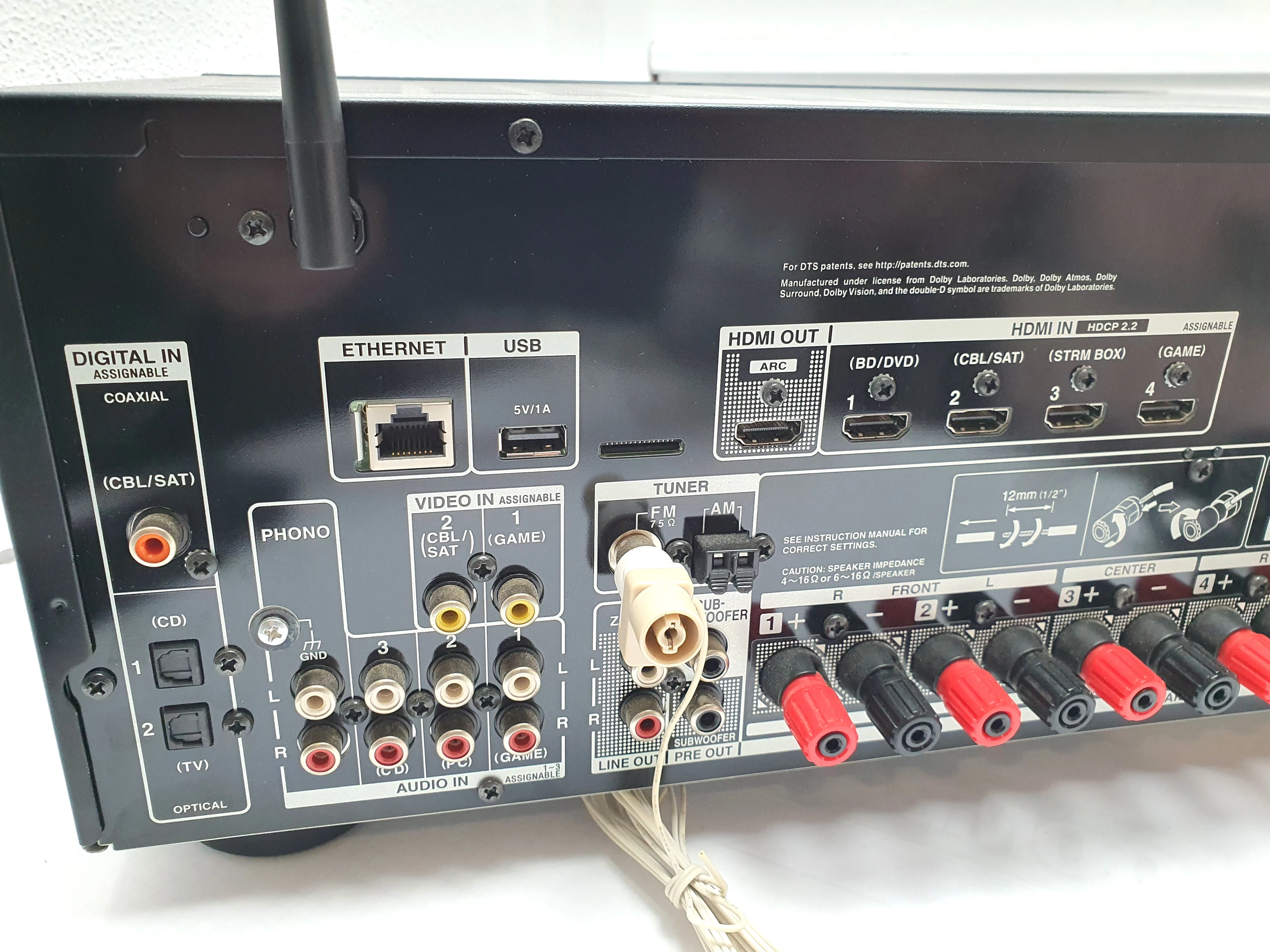 amplituner-onkyo-tx-nr575e-bluetooth-wi-fi-marka-onkyo